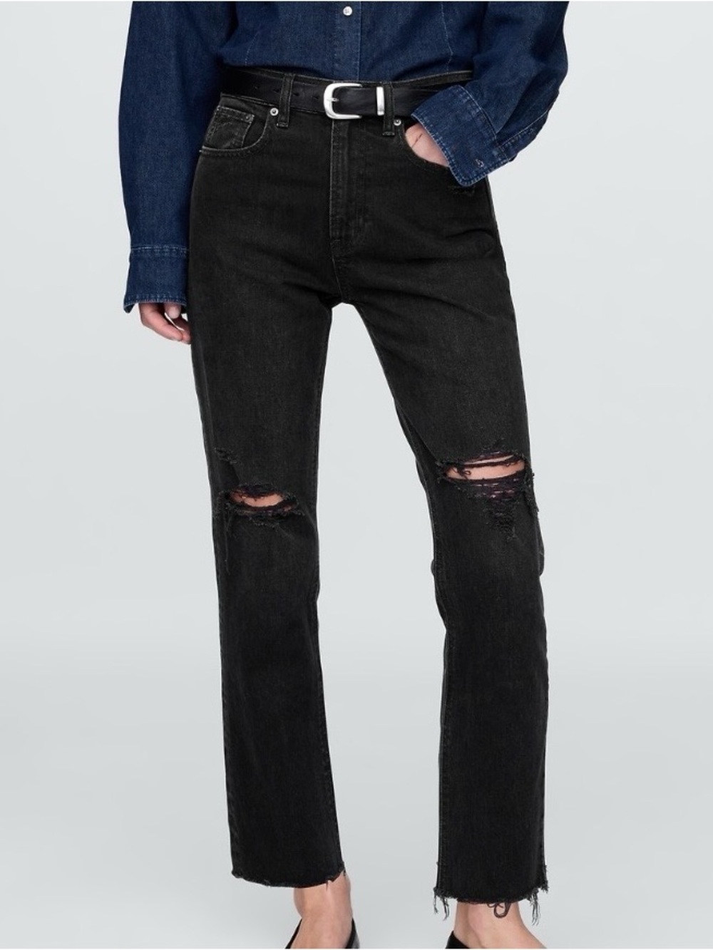 Gap Women's High Rise Cheeky Straight Jeans, size 8R in Worn Black